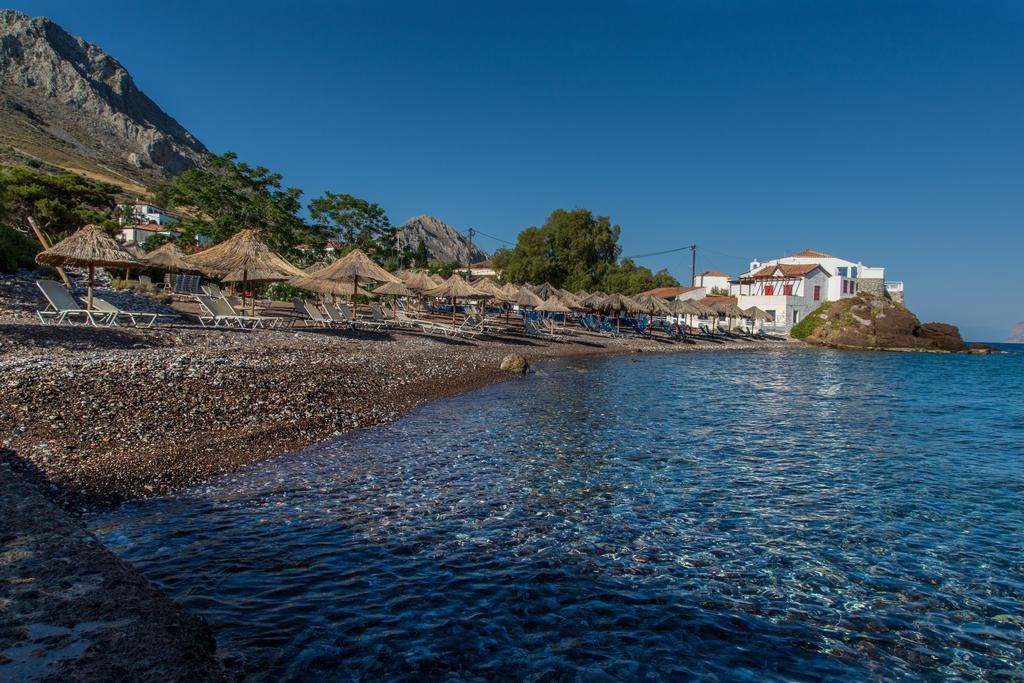 Kiki'S Houses Vlichos Hydra  Exteriör bild